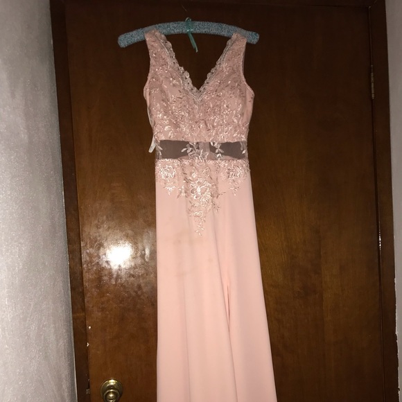Light pink homecoming dress - Picture 1 of 4